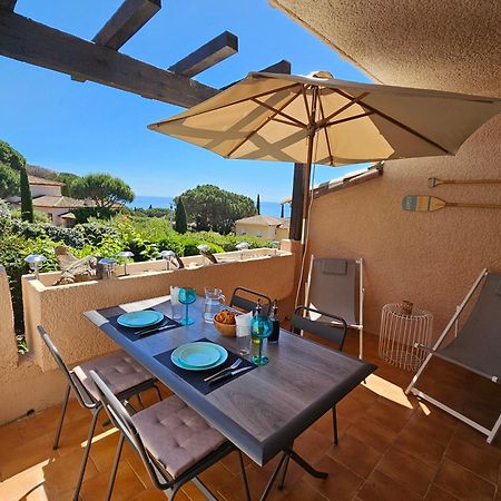 Apartamento Studio Bord de Mer Terrasse Vue Mer Piscine Sainte-Maxime Exterior foto